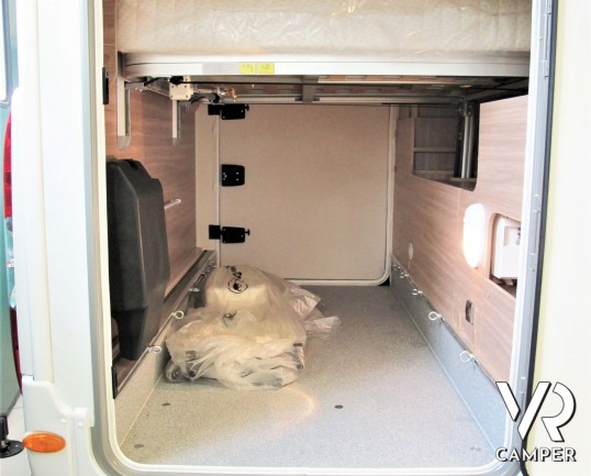 Lyseo Time IT 736 "Harmony Line": camper nuovo con letto basculante elettrico e letto nautico in coda. Su Fiat Ducato 150 CV, Euro 6 D.