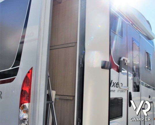 Burstner Ixeo Time 590 "Edition 30": camper semintegrale usato 4 posti letto, dimensioni compatte, modello 2017 - Italia VR vendita camper Piemonte