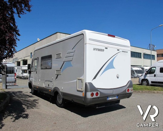 Hymer B 544_motorhome usato 5 posti_ampia dinette_letto basculante_italiavr camper torino