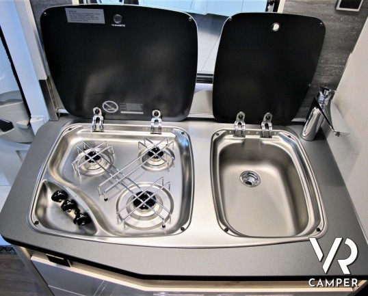 Hymer Exsis-I 580 Pure - motorhome letti gemelli con veranda