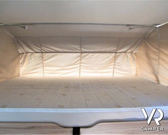 Hymer Exsis I 588: camper integrale motorhome con portamoto, dotato di veranda, antenna satellitare, climatizzatore, cerchi in lega. In vendita da Ita