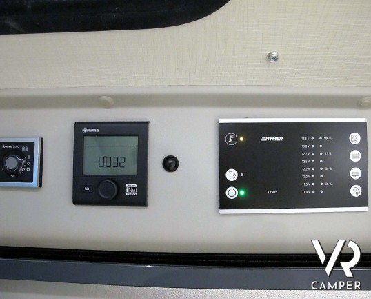 Hymer Free 540 - furgonato con letto matrimoniale e letto sul tetto