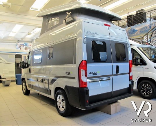 Hymer Van FREE 540 - Furgonato bianco con letto sul tetto