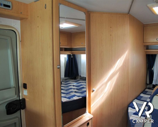 Moncayo Silver 421 - camper semintegrale usato con 6 posti omologati, su meccanica Fiat Ducato 110 cv