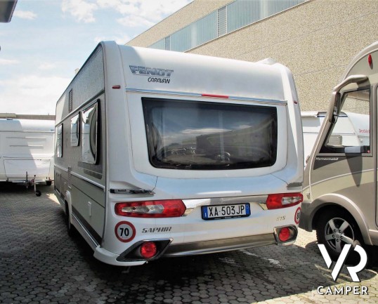 Fendt Saphir 515 SG - Caravan Roulotte con 4 posti letto, dotata di veranda, antenna tv, scambiatore bombole, moover. In visione da Italia VR a Druent