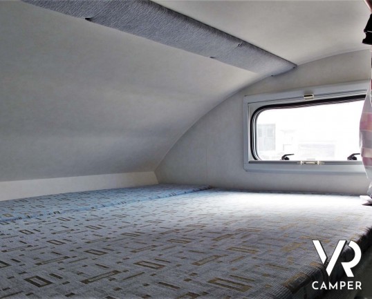Blu Camp - camper mansardato usato con letti a castello, bagno con doccia separata, portabici, veranda. In vendita da Italia VR a Torino - Druento
