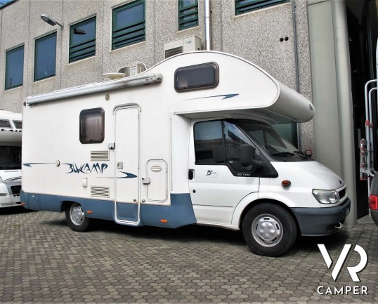 Blu Camp - camper mansardato usato con letti a castello, bagno con doccia separata, portabici, veranda. In vendita da Italia VR a Torino - Druento