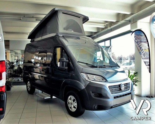 Hymer Van Ayers Rock - furgone compatto con letto sul tetto, 4 posti letto, colore grigio ferro, su Fiat Ducato 140 cv. In vendita da Italia VR a Tori