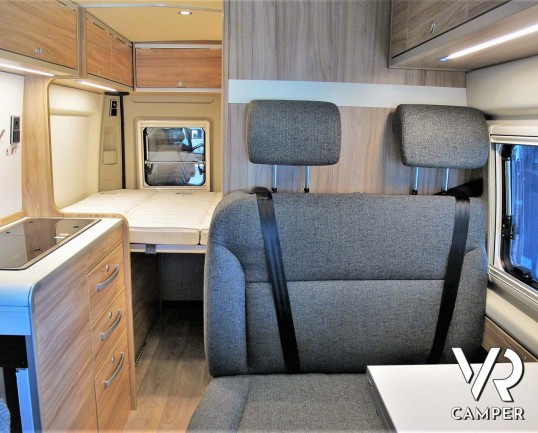 Hymer Van Ayers Rock - furgone compatto con letto sul tetto, 4 posti letto, colore grigio ferro, su Fiat Ducato 140 cv. In vendita da Italia VR a Tori