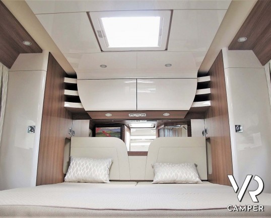Carthago Chic e-line I 51 QB: camper nuovo motorhome modello 2021, 4 posti letto. Su Fiat Ducato 178 CV con cambio automatico, telaio ribassato AL-KO.