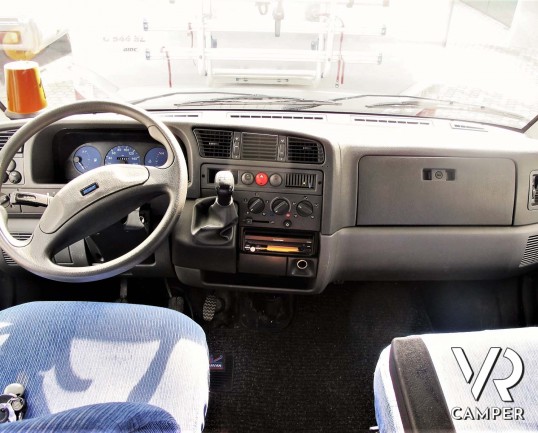 Arca America 407 - camper mansardato usato con 7 posti letto, dotato di veranda, portabici, portatutto, antenna tv, climatizzatore. Su Fiat Ducato 127