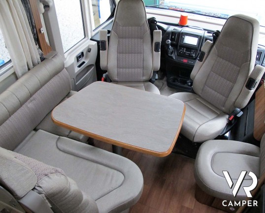 Hymer B 594 PL - camper usato motorhome 4 posti, su Fiat Ducato 150 CV. In esposizione alla sede Italia VR in via Volta 29, Druento - Torino