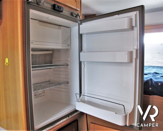 CI Pegaso - camper usato mansardato con letto matrimoniale trasversale e garage. In vendita da Italia VR a Druento - Torino