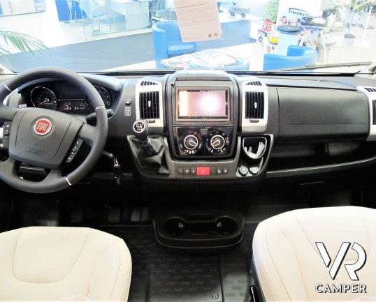 Burstner Lyseo TD 680 G Privilège: camper semintegrale nuovo 4 posti, con letto basculante e ampio bagno posteriore. In esposizione da Italia VR a Tor