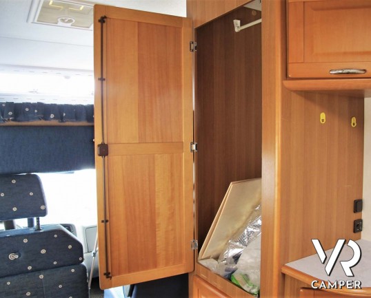 CI Pegaso - camper usato mansardato con letto matrimoniale trasversale e garage. In vendita da Italia VR a Druento - Torino