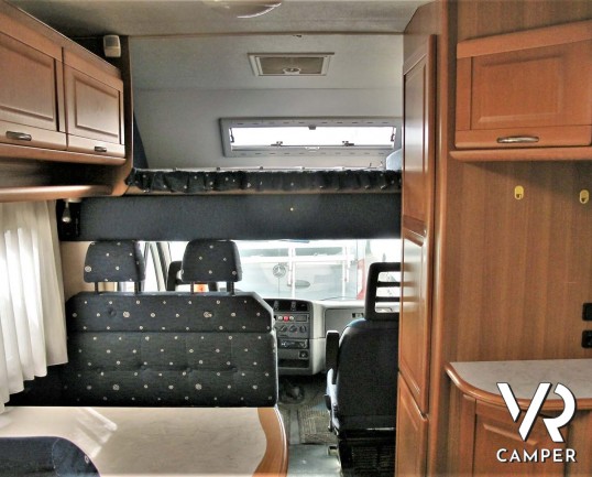 CI Pegaso - camper usato mansardato con letto matrimoniale trasversale e garage. In vendita da Italia VR a Druento - Torino