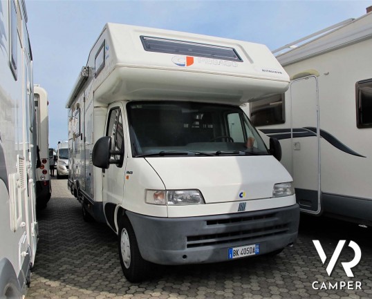 CI Pegaso - camper usato mansardato con letto matrimoniale trasversale e garage. In vendita da Italia VR a Druento - Torino