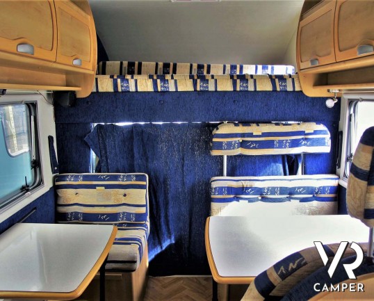 McLouis Glen 560 - camper mansardato, camper usato, camper 7 posti letto, doppia dinette, letti a castello, Fiat Ducato 145 CV, camper torino, camper