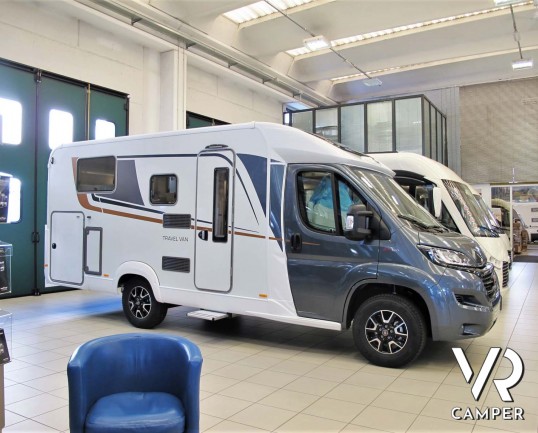 Burstner Travel Van 620 G - camper nuovo semintegrale con letti gemelli, accessoriato con Pacchetto Premium. Su Fiat Ducato 160 CV. In visione da Ital