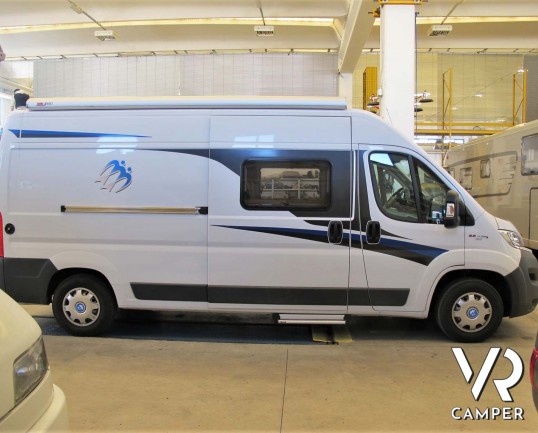 Knaus Boxstar 600 Family - camper usato furgonato 4 posti letto, con letti a castello matrimoniali posteriori, retrocamera, navigatore. Su Fiat Ducato