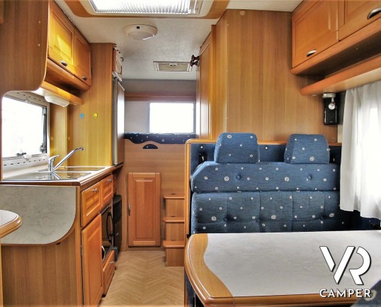 CI Pegaso - camper usato mansardato con letto matrimoniale trasversale e garage. In vendita da Italia VR a Druento - Torino