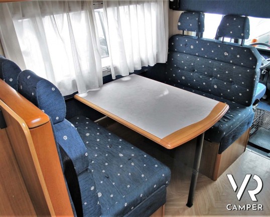 CI Pegaso - camper usato mansardato con letto matrimoniale trasversale e garage. In vendita da Italia VR a Druento - Torino