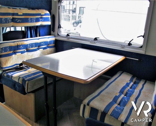 McLouis Glen 560 - camper mansardato, camper usato, camper 7 posti letto, doppia dinette, letti a castello, Fiat Ducato 145 CV, camper torino, camper