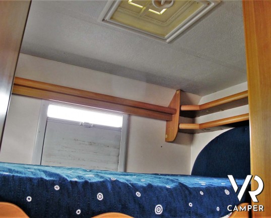 CI Pegaso - camper usato mansardato con letto matrimoniale trasversale e garage. In vendita da Italia VR a Druento - Torino