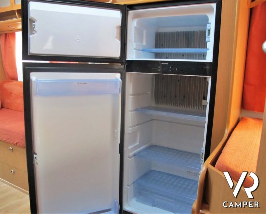 Rimor X-Go 202: Camper semintegrale usato 4 posti, pochi chilometri, in vendita a Torino - Druento