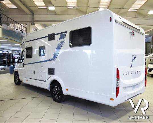 Burstner Delfin IT 726 G: camper nuovo semintegrale con letti gemelli e basculante, dinette trasformabile in letto. Dotato di Skyroof e Comfort Pack. 140 CV. Italia VR vendita camper Piemonte