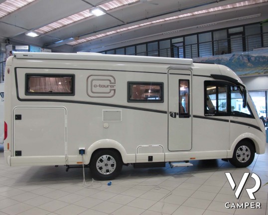 Carthago C-Tourer I 141 - Carthago C-Tourer I 141: camper motorhome compatto, ex noleggio, con letti gemelli in coda e garage. In vendita da VR Camper a Torino