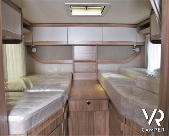 Hymer Exsis-I 588: motorhome Hymer nuovo con letti gemelli e basculante, nuova serie Exsis-I super leggera e compatta