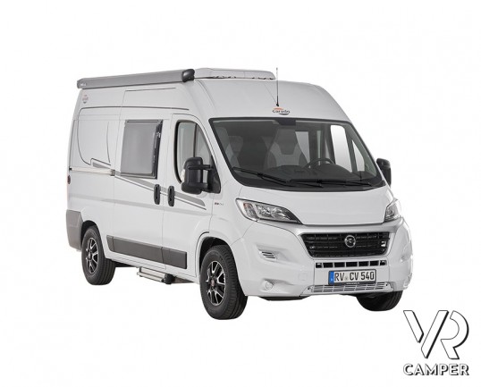 Carado CV 600: camper furgonato nuovo con letto matrimoniale trasversale posteriore, 3 posti letto, veranda, colore Grigio Ferro. Su Fiat Ducato 140 CV.