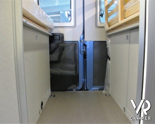 Hymer Van FREE 540 - Edition Blue Evolution: camper nuovo furgonato su Fiat Ducato 140 CV, 4 posti omologati. In vendita da Italia VR a Torino - Druento.