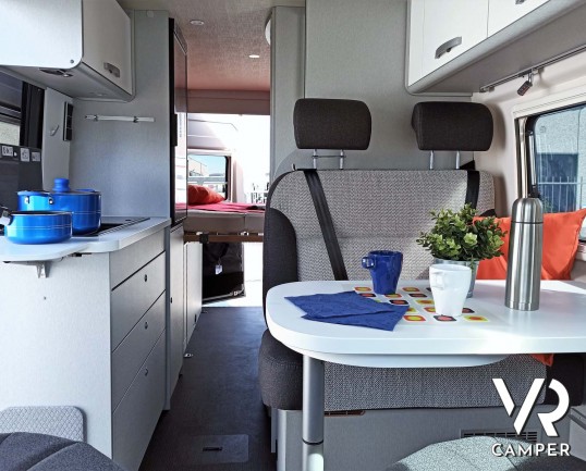 Hymer Van FREE 600 Campus: camper furgonato nuovo con 4 posti, colore Grigio Campovolo, su Fiat Ducato 140 CV. In vendita da Italia VR a Torino - Druento.
