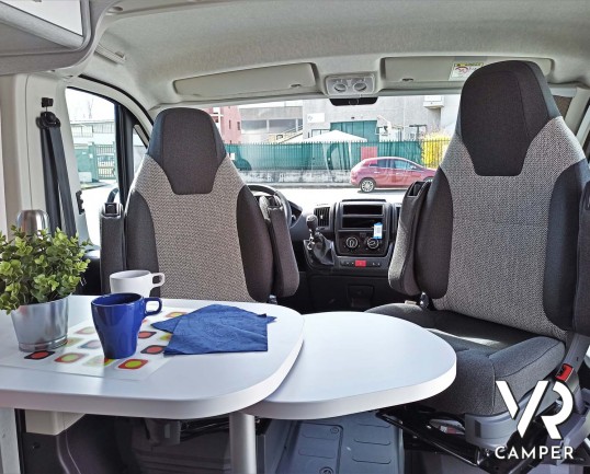 Hymer Van FREE 600 Campus: camper furgonato nuovo con 4 posti, colore Grigio Campovolo, su Fiat Ducato 140 CV. In vendita da Italia VR a Torino - Druento.