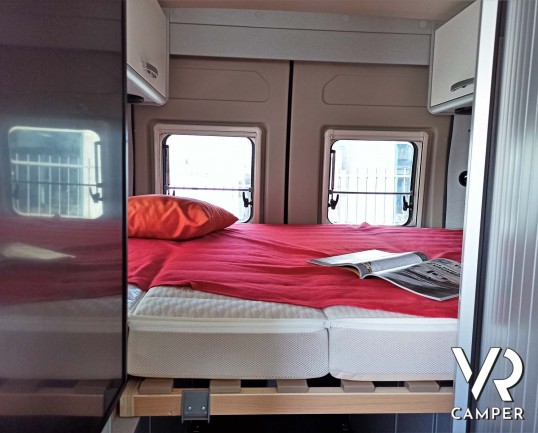 Hymer Van FREE 600 Campus: camper furgonato nuovo con 4 posti, colore Grigio Campovolo, su Fiat Ducato 140 CV. In vendita da Italia VR a Torino - Druento.