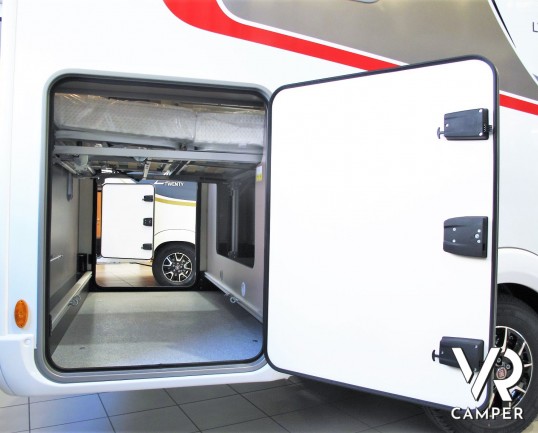 Burstner Lyseo TD 732 Privilege - Camper nuovo semintegrale 4 posti letto con dinette face-to-face, bagno e doccia separati, letto ad isola e letto basculante. Su Fiat Ducato 140 CV