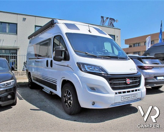 Burstner Campeo C 600: camper furgonato nuovo colore bianco, con letto sul tetto, accessoriato con pacchetto Campeo + Active. Su Fiat Ducato 140 CV.