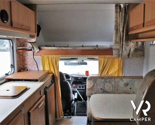 Rimor - Camper usato mansardato con 6 posti letto, su motore Ford 2.5 TD. In vendita da Italia VR a Torino - Druento.