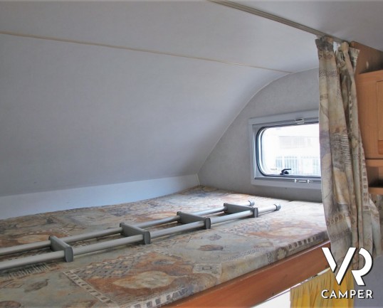 Rimor - Camper usato mansardato con 6 posti letto, su motore Ford 2.5 TD. In vendita da Italia VR a Torino - Druento.