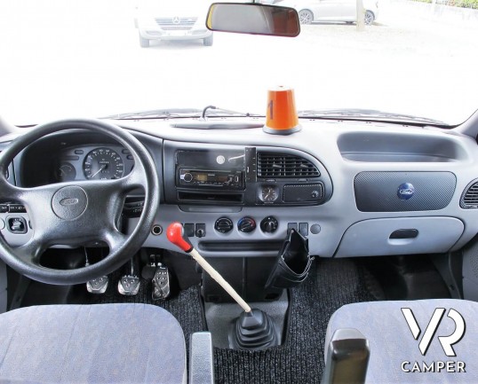 Rimor - Camper usato mansardato con 6 posti letto, su motore Ford 2.5 TD. In vendita da Italia VR a Torino - Druento.