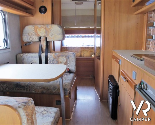 Rimor - Camper usato mansardato con 6 posti letto, su motore Ford 2.5 TD. In vendita da Italia VR a Torino - Druento.