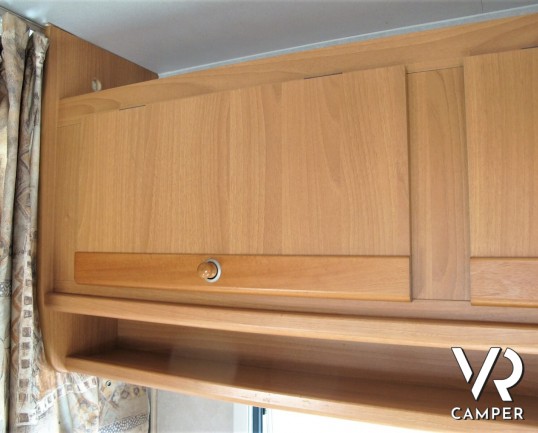 Rimor - Camper usato mansardato con 6 posti letto, su motore Ford 2.5 TD. In vendita da Italia VR a Torino - Druento.