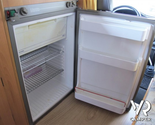 Rimor - Camper usato mansardato con 6 posti letto, su motore Ford 2.5 TD. In vendita da Italia VR a Torino - Druento.