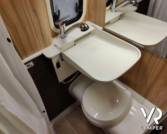 Hymer Van Grand Canyon S 4x4 Crossover su base Mercedes