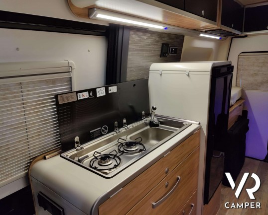 Hymer Van Grand Canyon S 4x4 Crossover su base Mercedes