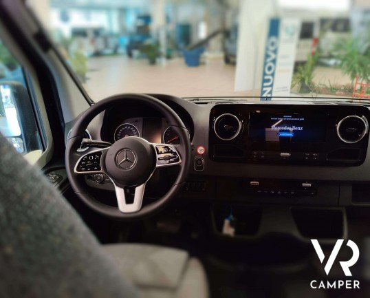 Hymer Van Grand Canyon S 4x4 Crossover su base Mercedes