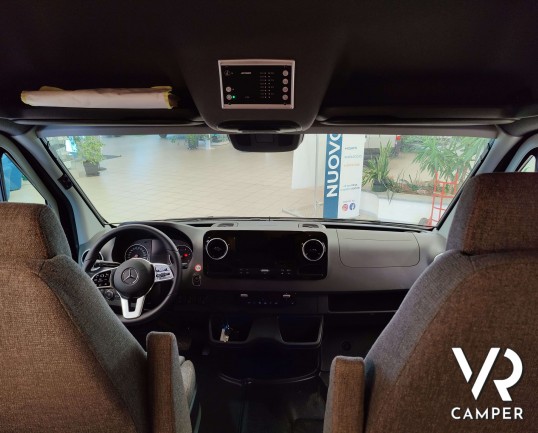 Hymer Van Grand Canyon S 4x4 Crossover su base Mercedes