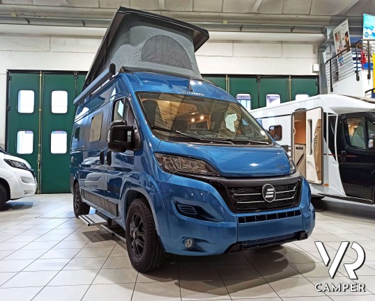 Hymer Van FREE 540 "Blue Evolution" - Furgonato con tetto sollevabile e 4 posti letto, su Fiat Ducato 140 CV. In vendita da VR Camper a Torino - Druento.